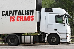 caos capitalismo